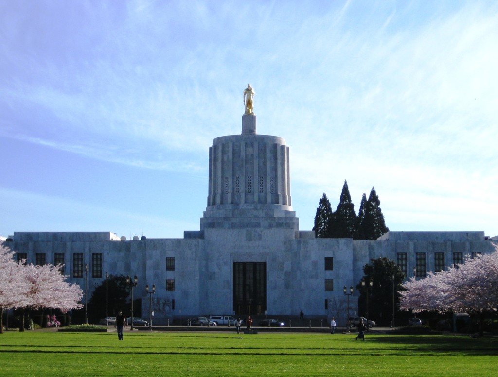 Oregon_State_Capitol_1